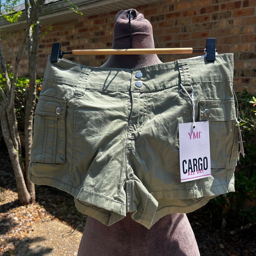 NWT YMI Juniors Cargo Shorts Green Sz 9 - Picture 4 of 9